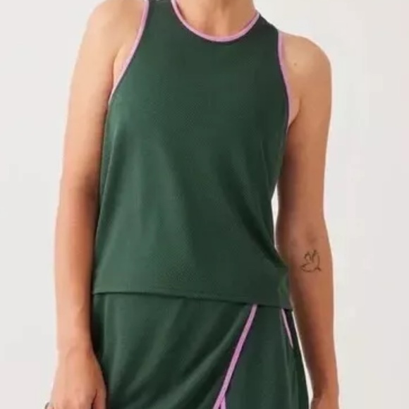 Outdoor Voices Tops - Outdoor Voices recycled mesh Tank XS New!